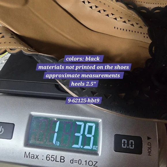 Easy Spirit Size 9.5 Scalloped Edge Black Wedge Sandals - Scuffed Heels No Box - Picture 9 of 9